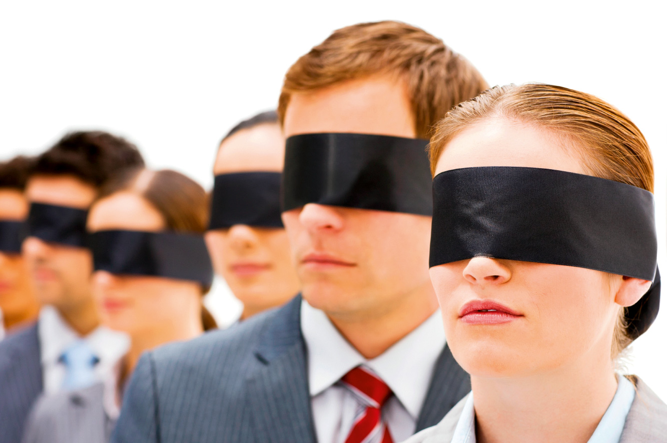 Amateur blindfold trick